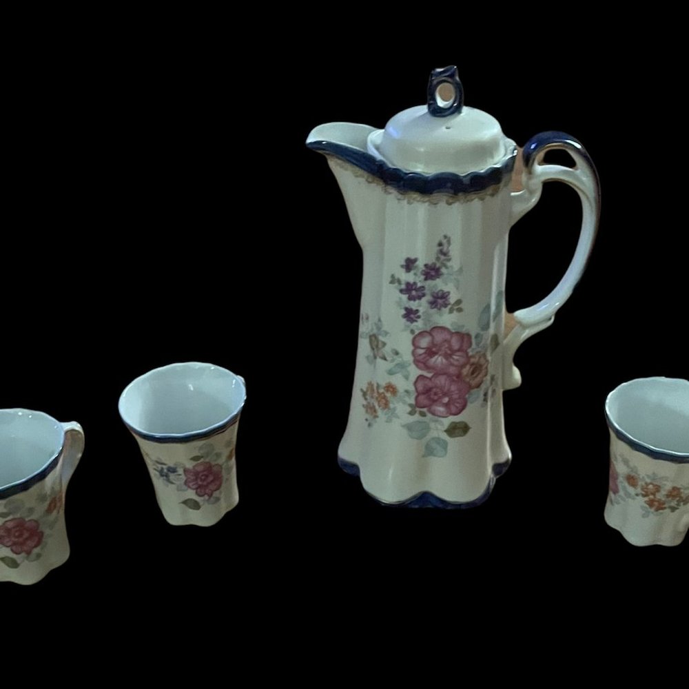 Rare Vintage Aichi Seitosho Japan edt. 1828 Teapot and 4 cups
